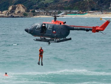 Armada rescató a joven cubana que quedó atrapada en la Cueva del Pirata de Algarrobo