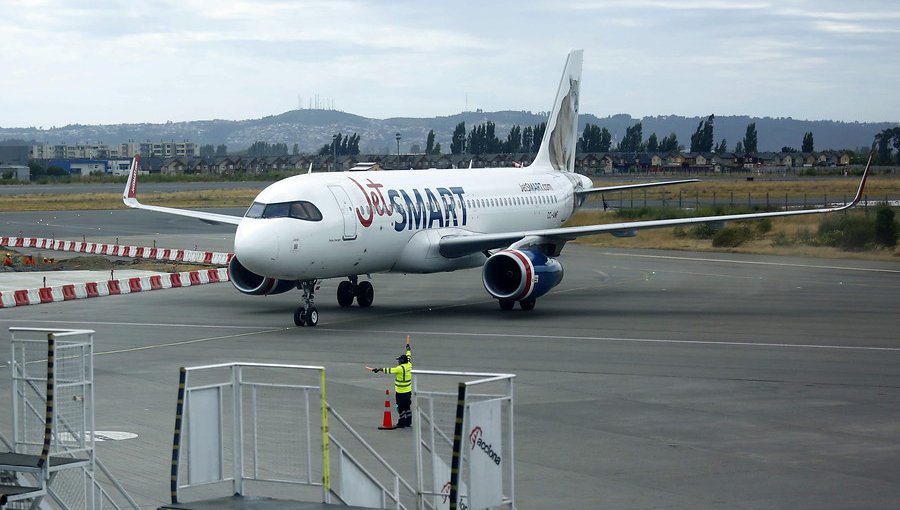 Sernac ofició a aerolínea JetSmart por solicitar verificación de identidad de pasajeros