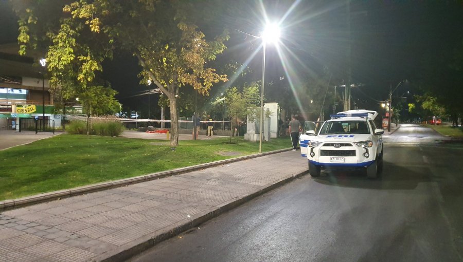 Un fallecido dejó violenta riña entre cuidadores de autos en Las Condes
