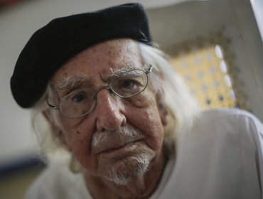 Ernesto Cardenal, el cura-poeta que fue suspendido por Juan Pablo II, falleció a los 95 años