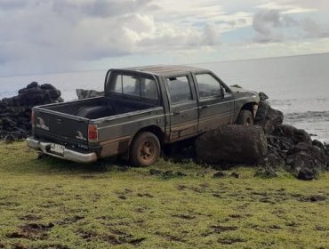 Con firma mensual queda imputado que impactó con su camioneta estructura ceremonial de Rapa Nui