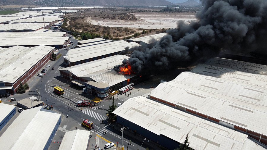 Fiscalía Occidente investiga explosión en bodega de Pudahuel como cuasidelito de homicidio