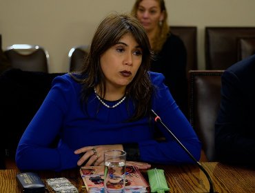 CDE se querella contra Javiera Blanco y tres ex generales directores de Carabineros