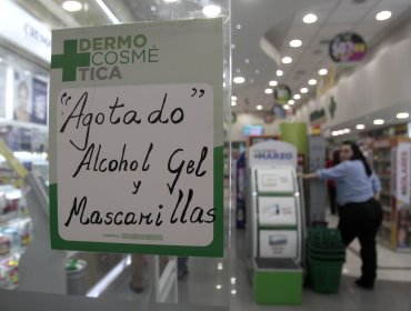 Mascarillas y alcohol gel se agotan en farmacias tras casos del coronavirus