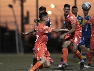 Cobreloa vino desde atrás para empatarle a Barnechea y seguir líder