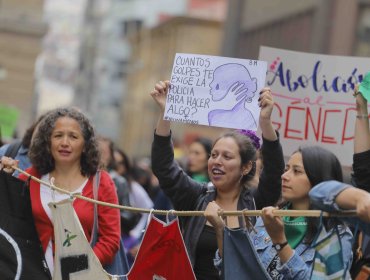 Mujeres: Las que más demandan información y más critican la corrupción