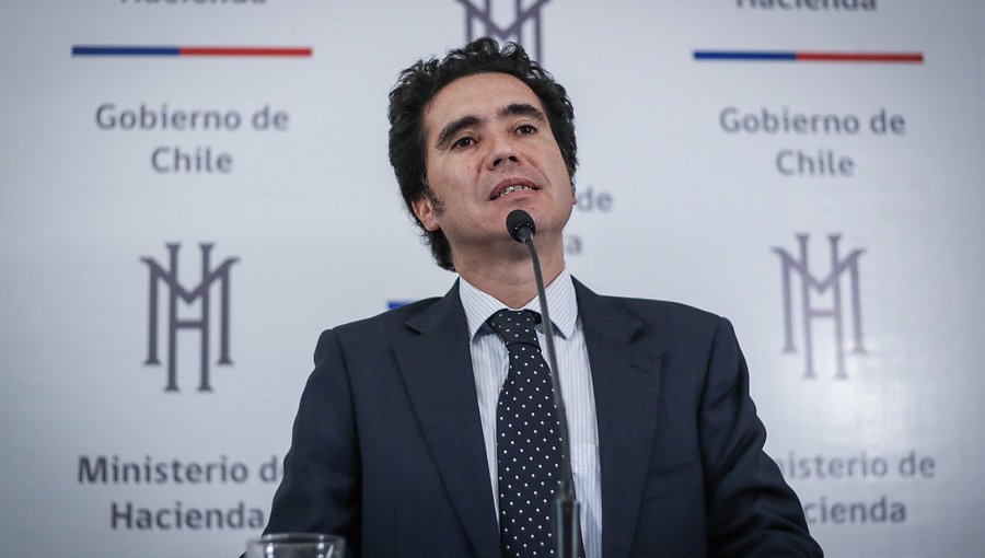 Ministro de Hacienda y efectos del coronavirus en la economía: "Vamos a tener un impacto potente"