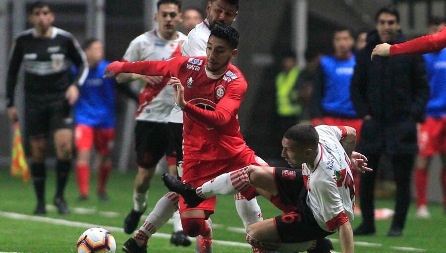 Partidos O'Higgins-Antofagasta y Curicó-La Calera fueron suspendidos