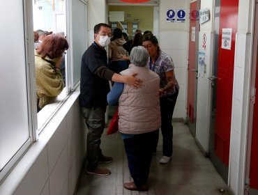 Consultorios del Gran Valparaíso registran largas filas por vacunación contra la influenza