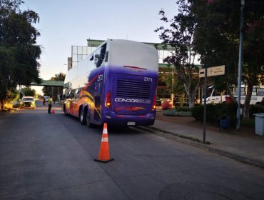 Bus que se dirigía desde Los Ángeles a Valdivia fue detenido y se activó protocolo por sospecha de coronavirus