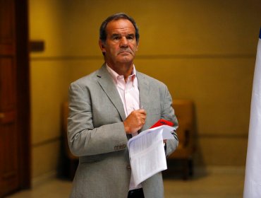 Andrés Allamand califica de "insuficiente" el Estado de Catástrofe y pide cuarentena total en la región Metropolitana