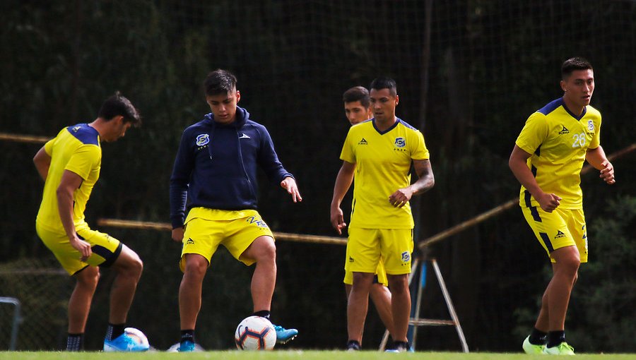 Sifup pidió a la ANFP que oficie a los clubes para que suspendan entrenamientos