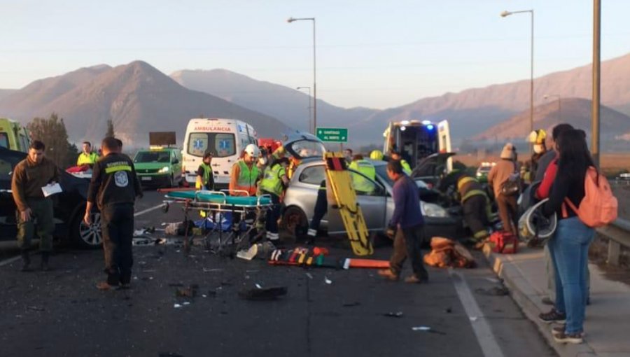 Niño de 4 años fallece luego de violenta colisión vehicular en la ruta 60CH de Llay Llay