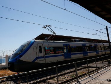 Afluencia de pasajeros de Metro Valparaíso cae 74,9% durante la hora punta AM