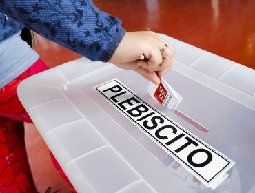 Acuerdo: Plebiscito será el 25 de octubre y municipales el 4 de abril de 2021