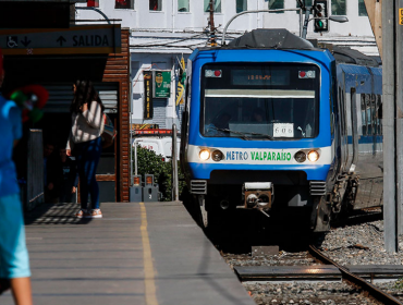 Metro Valparaíso implementará servicio especial para evitar aglomeraciones en primeros recorridos