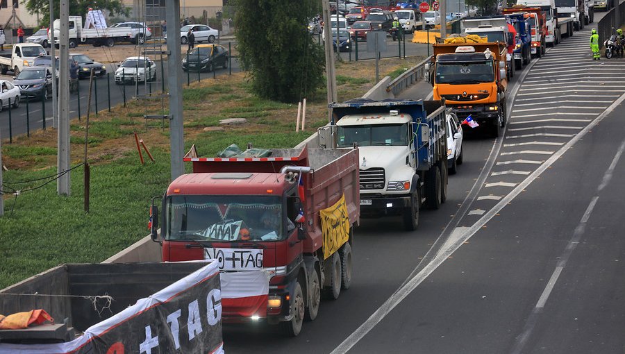 Camioneros solicitan vacunación masiva contra la influenza y otras condiciones para sostener cadena logística