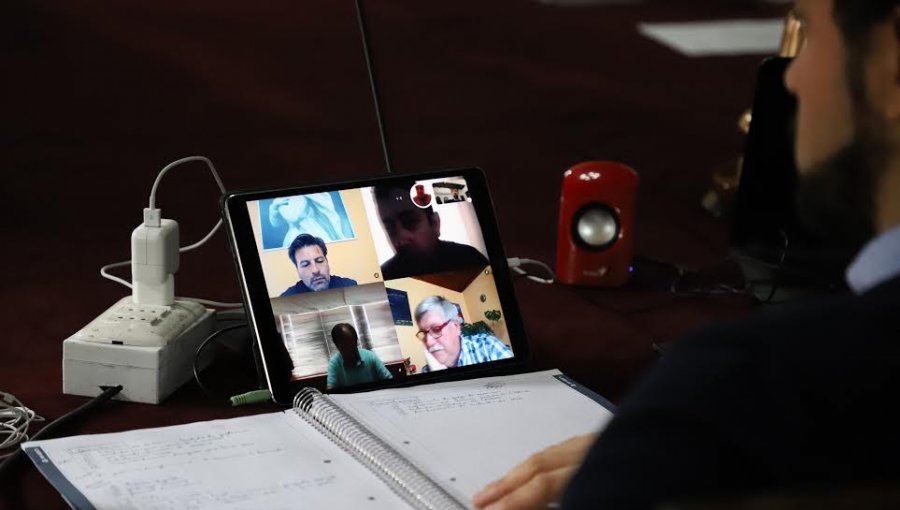 Por videoconferencia, Concejo de Valparaíso solicita medidas económicas al Gobierno para enfrentar el Covid-19