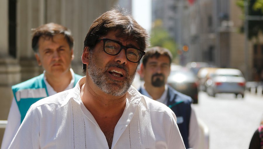Alcaldes piden que se decrete cuarentena en toda la región Metropolitana