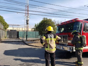 Incendio e intento de motín en cárcel de Puente Alto: Habrían reclusos infectados por coronavirus