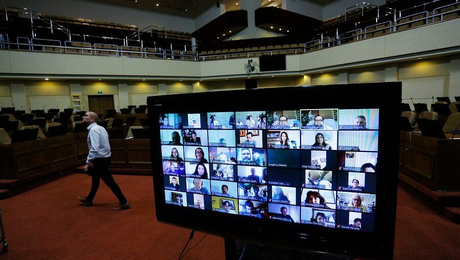Cámara Baja probó con éxito el nuevo sistema de voto telemático: "La prueba ha resultado perfecta"
