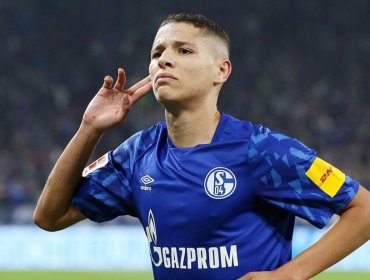 Figura del Schalke 04 fue sancionado por estar de fiesta en un bar en plena cuarentena