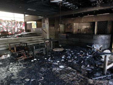 Encuentran cadáver tras nuevo incendio en el Café Literario de Providencia