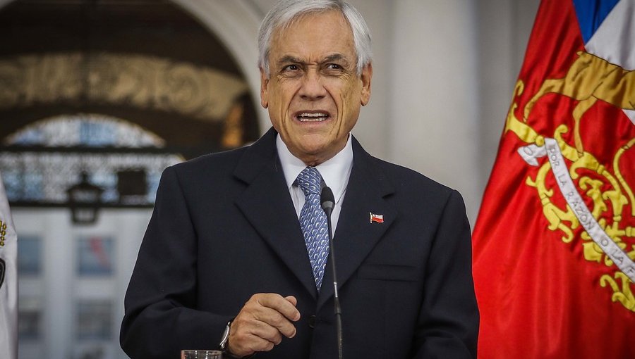 Presidente Piñera zanja polémica por permisos de circulación: elimina multas e intereses y mantiene dos cuotas