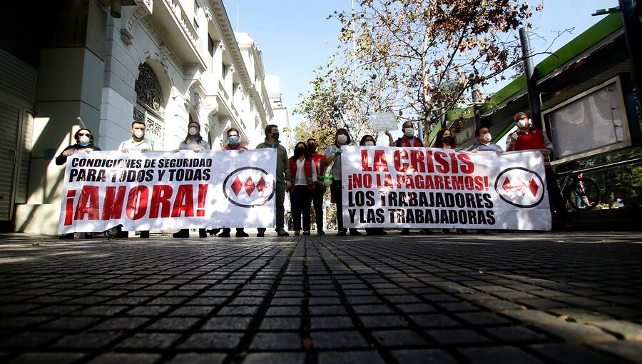 Trabajadores del Metro se manifestaron exigiendo medidas sanitarias y de protección de empleos