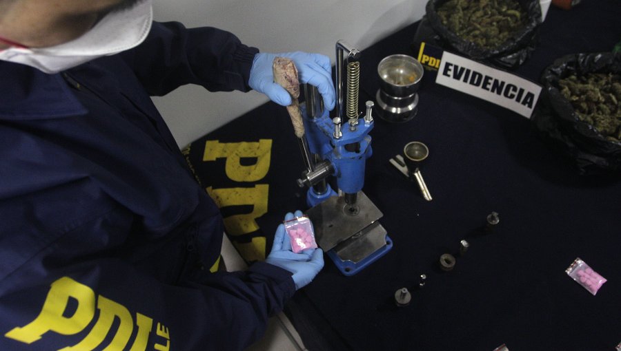 Siete detenidos dejó operativo de la PDI en Peñalolén