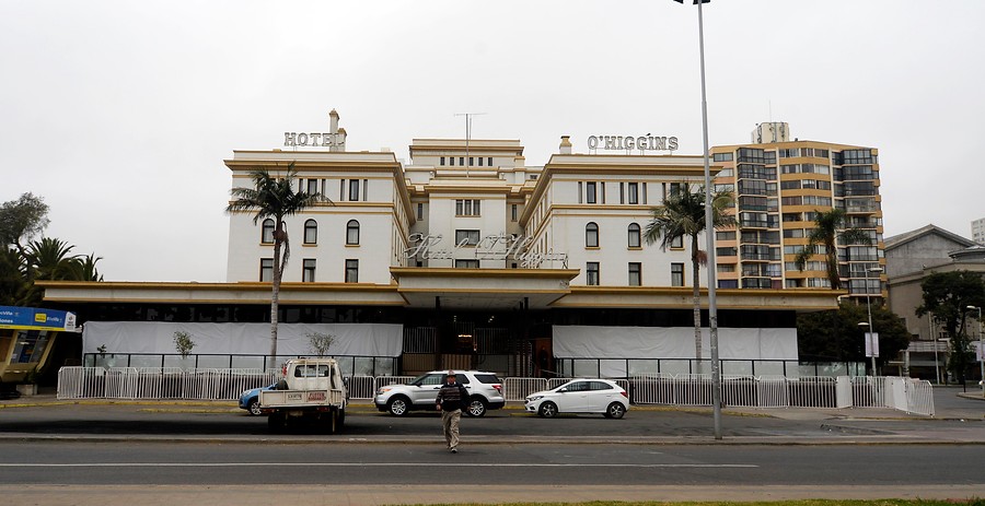 Comenzó la inducción al personal que atenderá a pacientes con Covid-19 en el Hotel O'Higgins de Viña