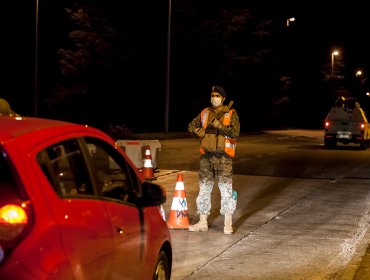 Carabineros retuvo a 358 personas por no respetar el toque de queda