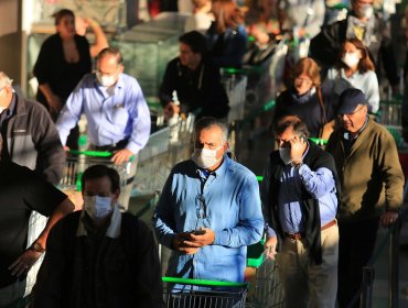 Las Condes multará a personas que circulen sin mascarilla en lugares públicos