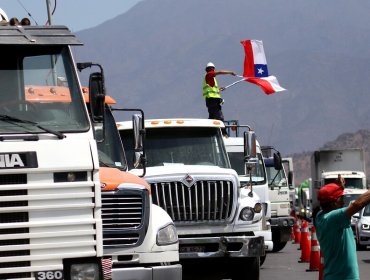 Camioneros solicitan al Gobierno medidas económicas para garantizar el abastecimiento del país