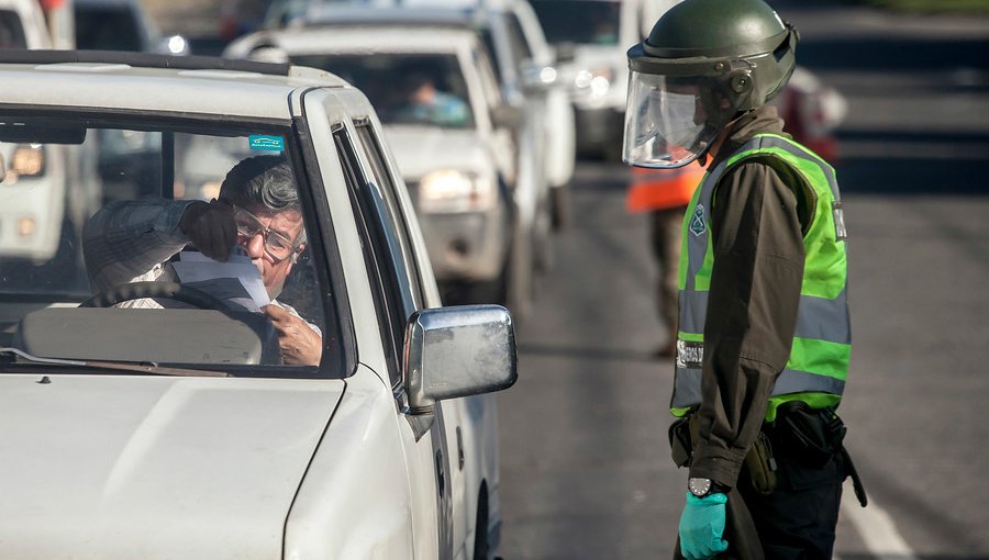 Cadem: 64% de las personas afirman que se debería decretar cuarentena total en todo el país por 15 días