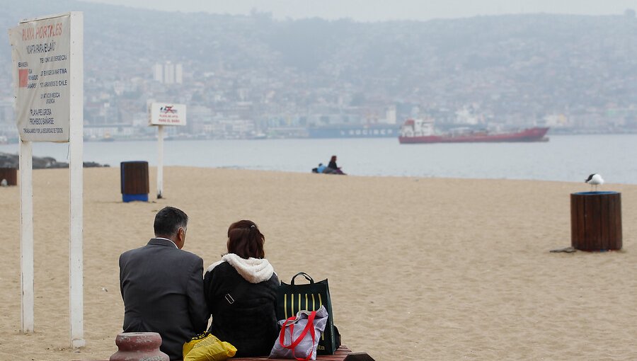 Virginia Reginato pide cerrar las playas y aumentar los cordones sanitarios en Viña del Mar