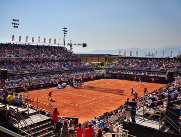 Federación Internacional de Tenis anuncia recortes tras cancelación de casi 1.000 torneos