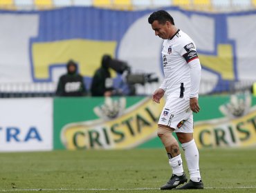 Esteban Paredes lideraría la negativa del camarín ante propuesta de baja de sueldos en Colo Colo