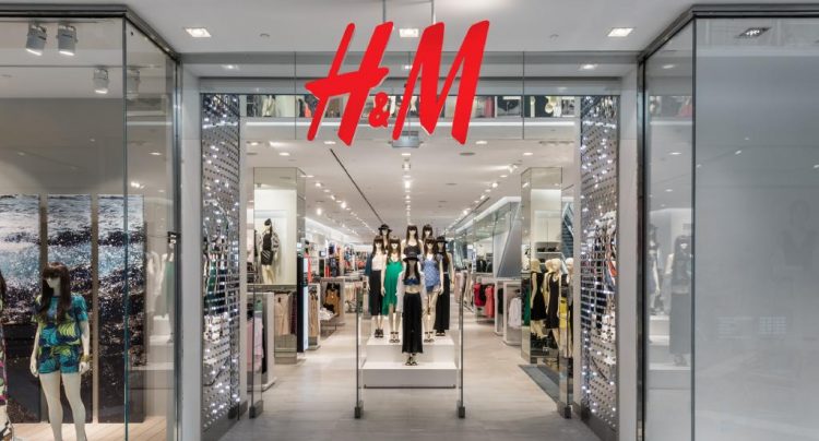 Cadena de tiendas H&M se acogerá a la ley de protección del empleo