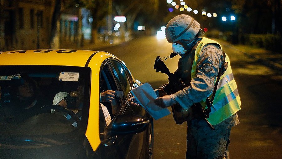 66 personas fueron "conducidas" por no respetar el toque de queda en la región de Valparaíso