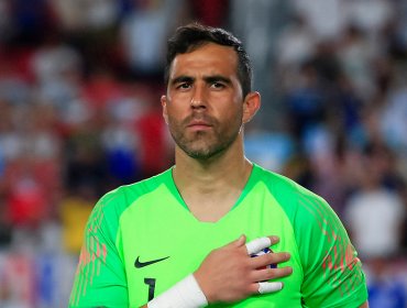 El mundo del fútbol saluda a Claudio Bravo por su cumpleaños Nº 37