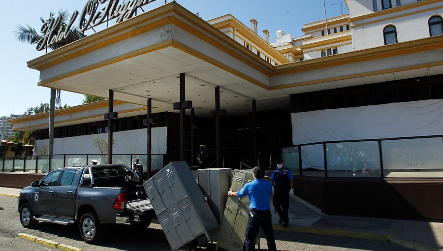 Hotel O'Higgins comenzó a operar como residencia sanitaria para contagiados con Covid-19