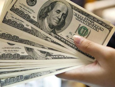 El dólar cerró la sesión de este miércoles al alza ante la caída del cobre