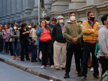 Mesa Social de Valparaíso propone desinfectar calles comerciales y fijar horarios para hacer filas