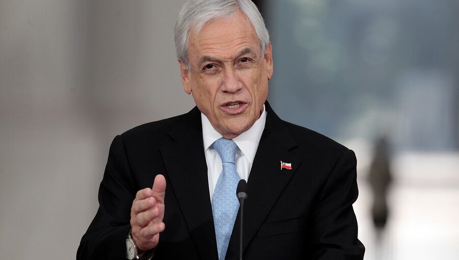 Presidente Piñera por reapertura del comercio: "Nos preparamos con muchas precauciones"