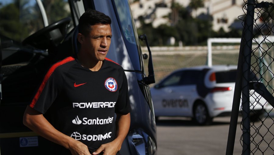 Alexis Sánchez viajó a Chile para cumplir cuarentena por el covid-19