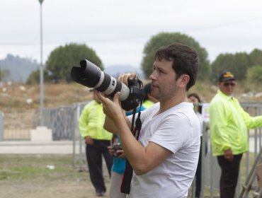 Los fuertes relatos que denuncian los presuntos abusos sexuales del fotógrafo de las estrellas de la música chilena