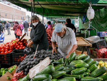 Ministro de Agricultura defendió medidas de funcionamiento en ferias libres