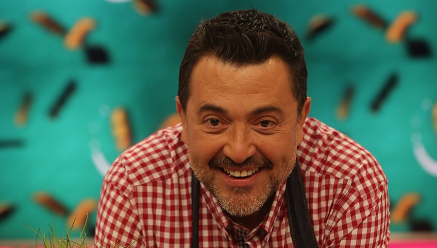 Leo Caprile se suma a «Aquí somos todos» tras suspensión de su programa de cocina