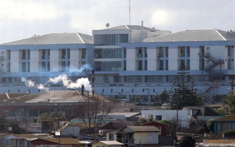 Hospital de San Antonio lidera casos de funcionarios de la salud contagiados en la región de Valparaíso